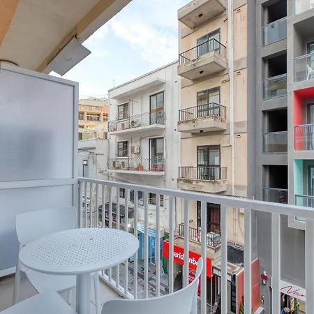 Apartment Live Where Malta Comes Alive, 2br In Paceville By 360 Estates *