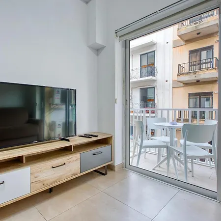 Live Where Malta Comes Alive, 2br In Paceville By 360 Estates Appartement