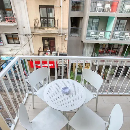Live Where Malta Comes Alive, 2br In Paceville By 360 Estates Lejlighed