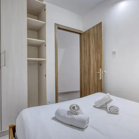 Live Where Malta Comes Alive, 2br In Paceville By 360 Estates Appartement