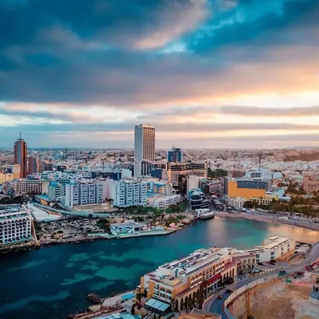 Live Where Malta Comes Alive, 2br In Paceville By 360 Estates Appartement *