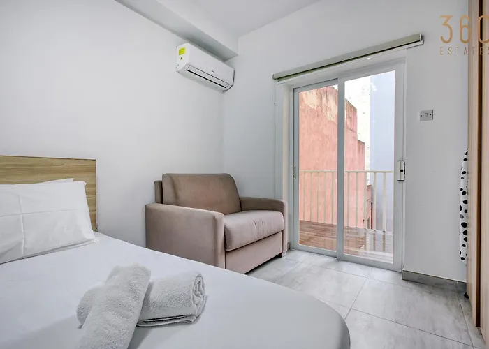 Daire Live Where Malta Comes Alive, 2br In Paceville By 360 Estates Saint Julian's
