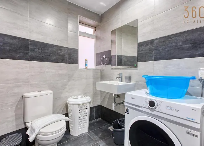 Live Where Malta Comes Alive, 2br In Paceville By 360 Estates *