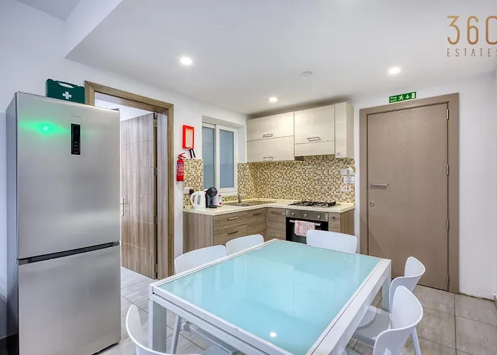 Apartment Live Where Malta Comes Alive, 2br In Paceville By 360 Estates