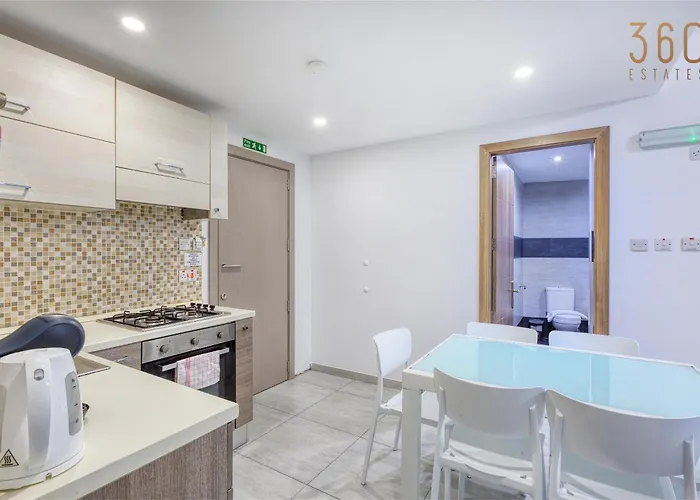 Live Where Malta Comes Alive, 2br In Paceville By 360 Estates * St. Julian's